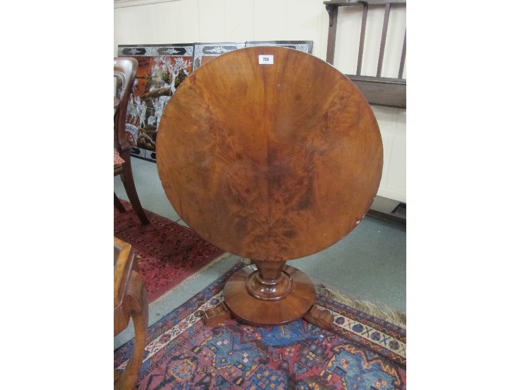 Appraisal: Victorian mahogany circular snap top occasional table