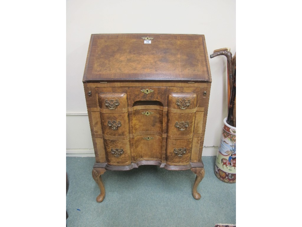 Appraisal: Walnut writing bureau