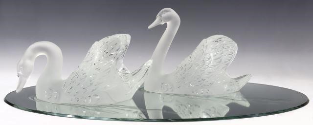 Appraisal: set of Lalique frosted crystal swans and mirror centerpiece Miroir