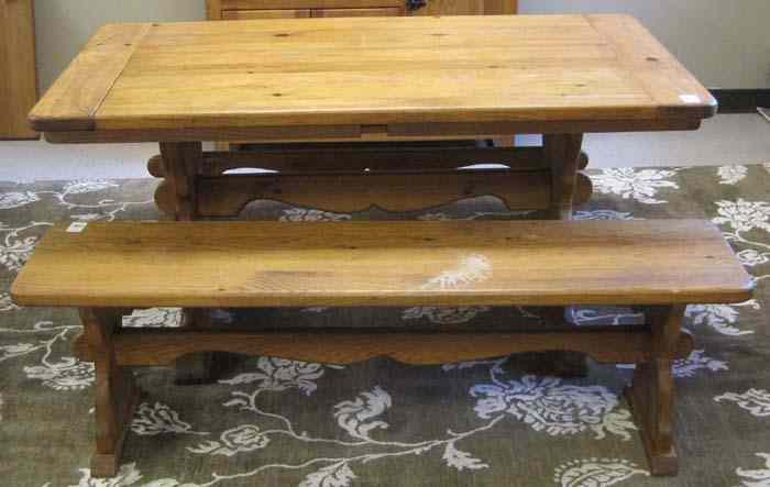 Appraisal: AMERICAN VINTAGE AMISH CRAFTED PINE DINING TABLE AND BENCH SET