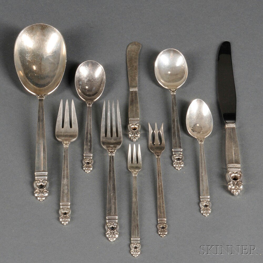 Appraisal: International Royal Danish Pattern Sterling Silver Flatware Service Meriden Connecticut