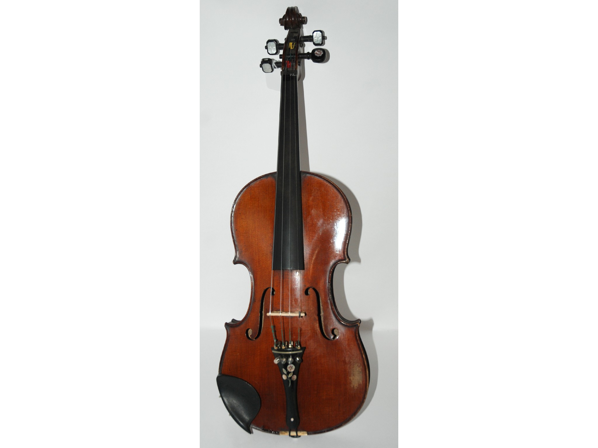 Appraisal: A circa s full size violin in case