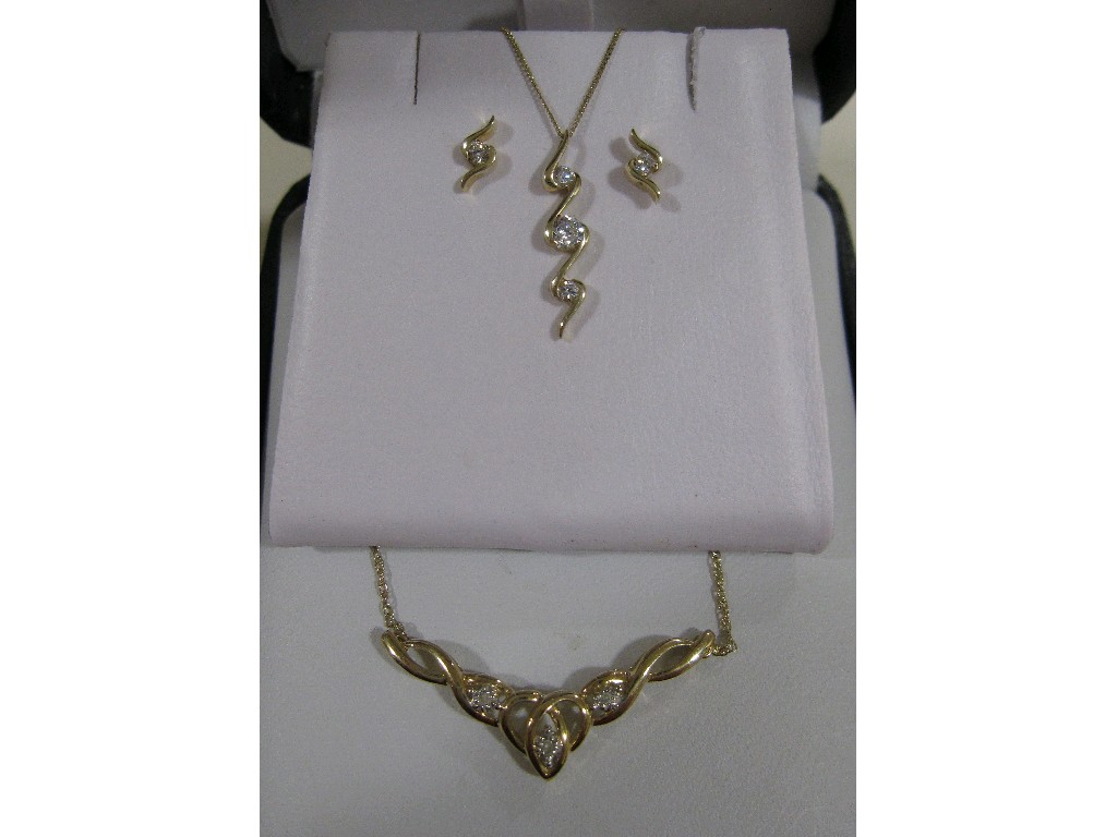 Appraisal: Lot comprising two ct gold gem set necklaces one with