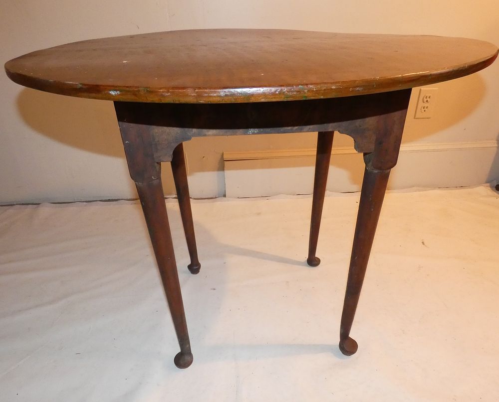 Appraisal: PERIOD RI TEA TABLE th century Rhode Island mahogany Queen