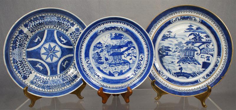 Appraisal: Lot of th c export porcelain plates fritting and chips