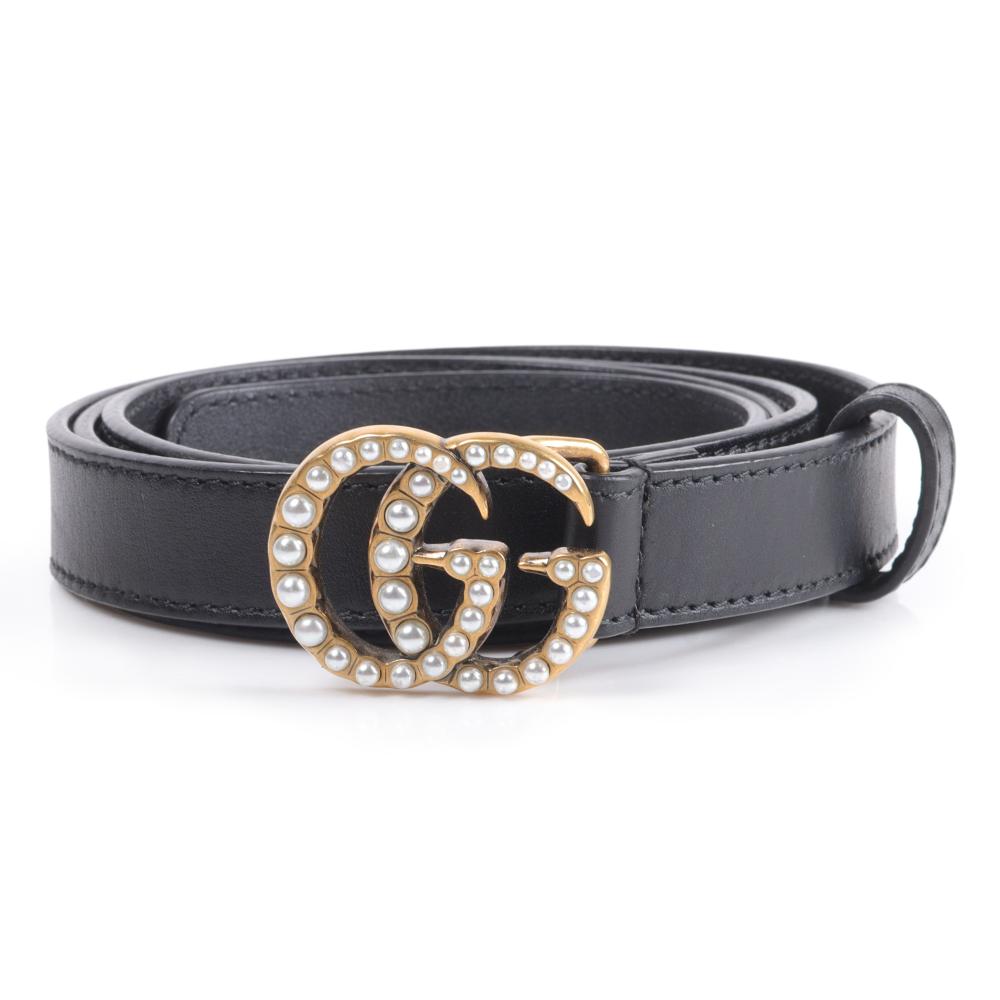 Appraisal: Gucci slim black leather belt with gold tone double G