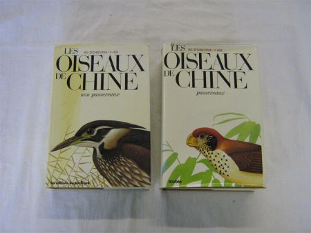 Appraisal: R D ETCHECOPAR AND FRANCOIS HUE LES OISEAUX DE CHINE