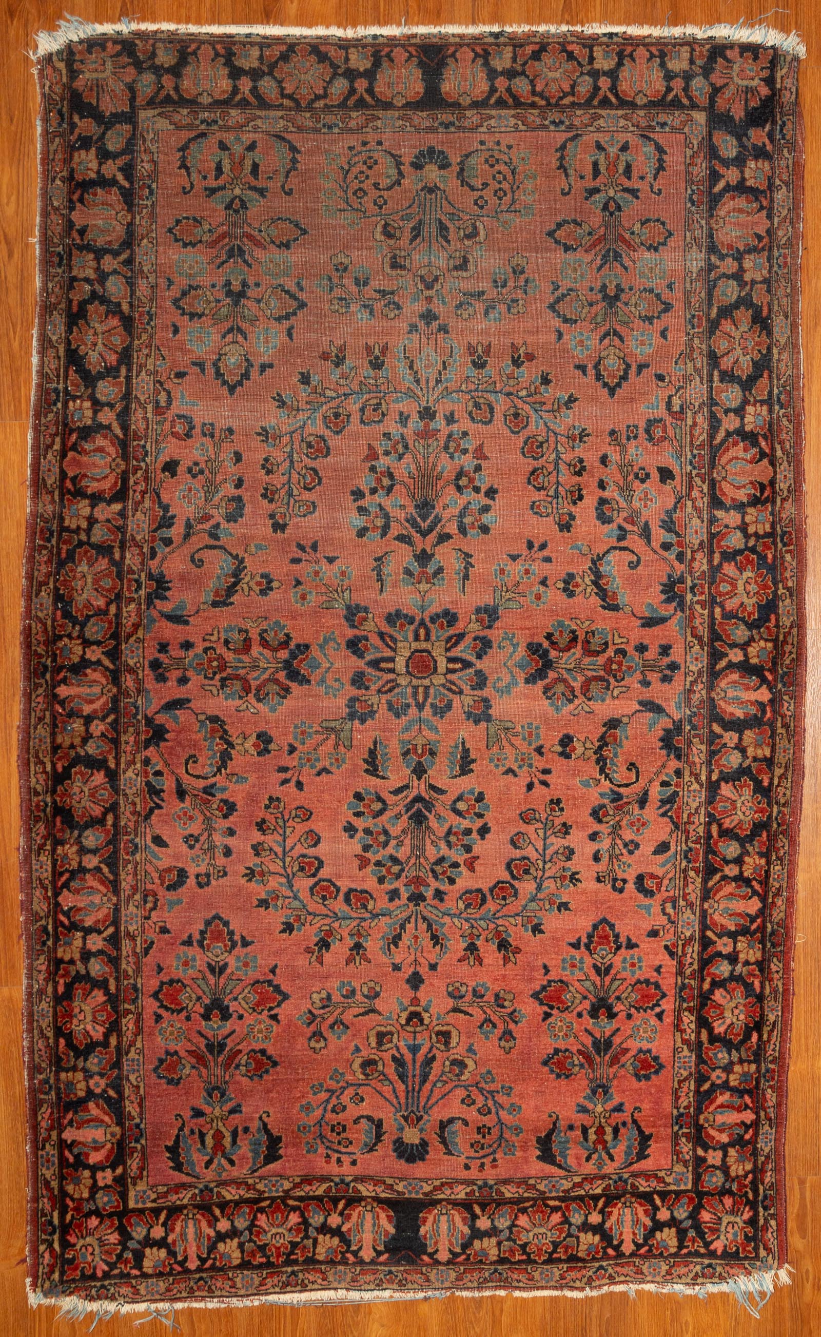 Appraisal: SEMI-ANTIQUE SAROUK RUG PERSIA X Second quarter- th century hand-knotted