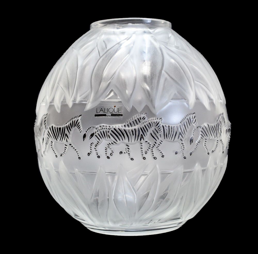 Appraisal: Lalique Crystal Vase Tanzania A crystal art glass and enamel