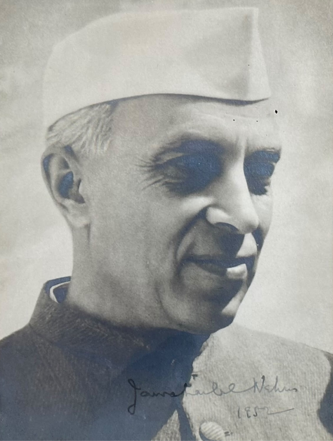 Appraisal: Jawaharlal Nehru Autographed Photo First Prime Minister of India from