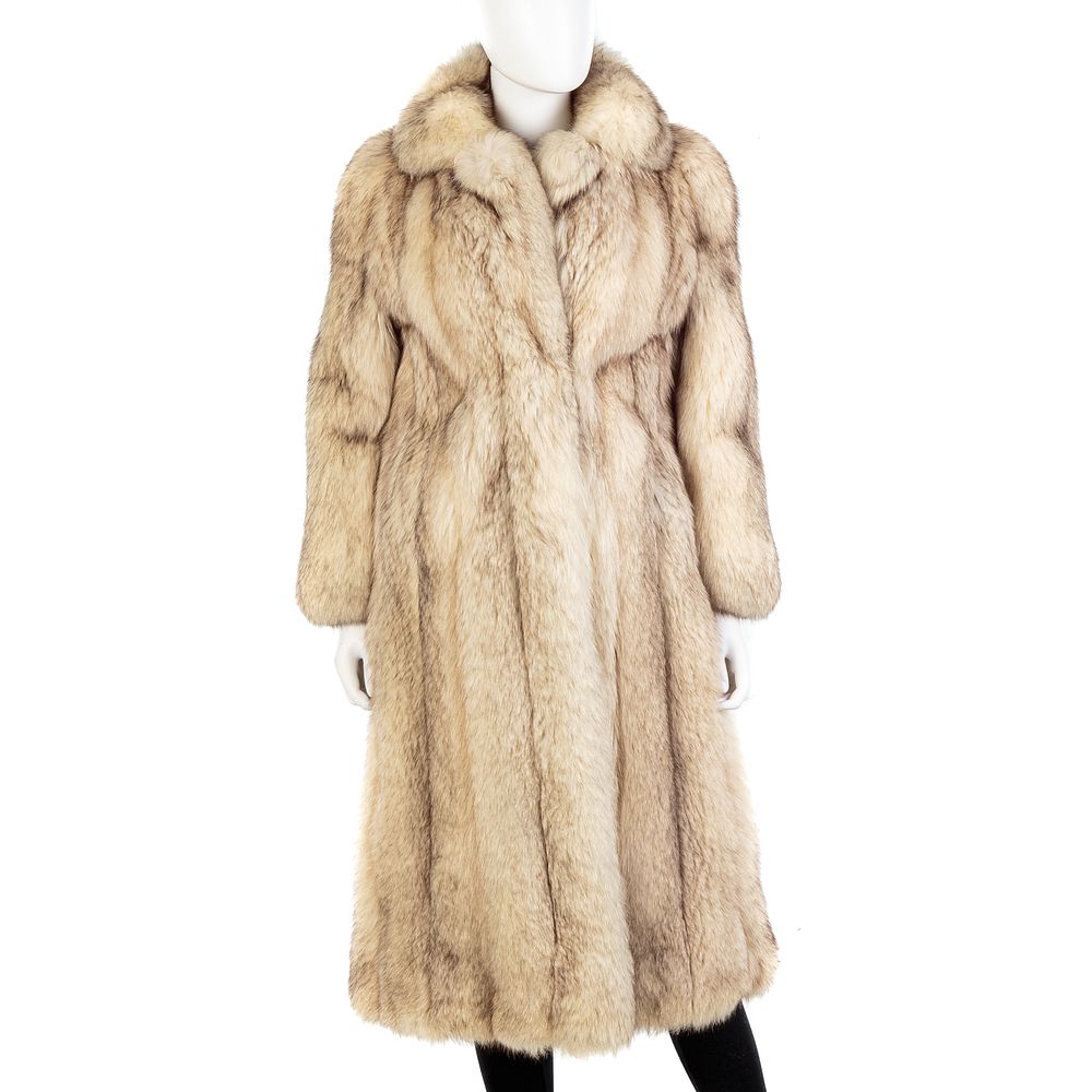 Appraisal: White Fox Full-Length Coat Condition In good condition - without