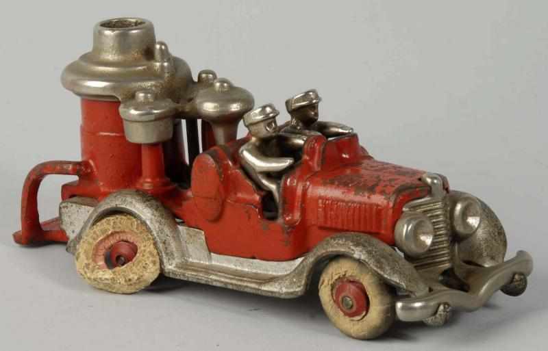 Appraisal: Cast Iron Hubley Fire Pumper Toy Description Painted red with