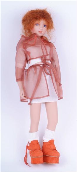 Appraisal: A Philip Heath Designs 'Renaissance Collection' character doll 'Claudia' cm