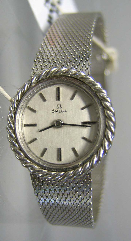 Appraisal: Ladies Omega wrist watch K white gold with a round