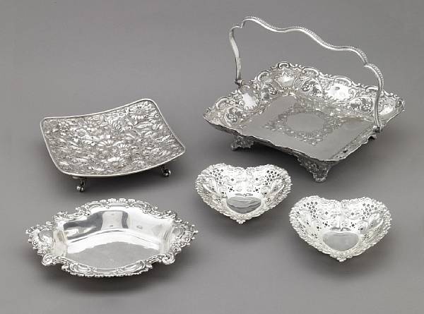 Appraisal: A group of five sterling table articles Comprising three heart