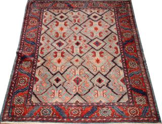 Appraisal: TURKISH HAND WOVEN WOOL RUG TURKISH HAND WOVEN WOOL RUG