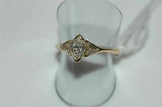 Appraisal: A MARQUISE DIAMOND RING IN CT WHITE GOLD