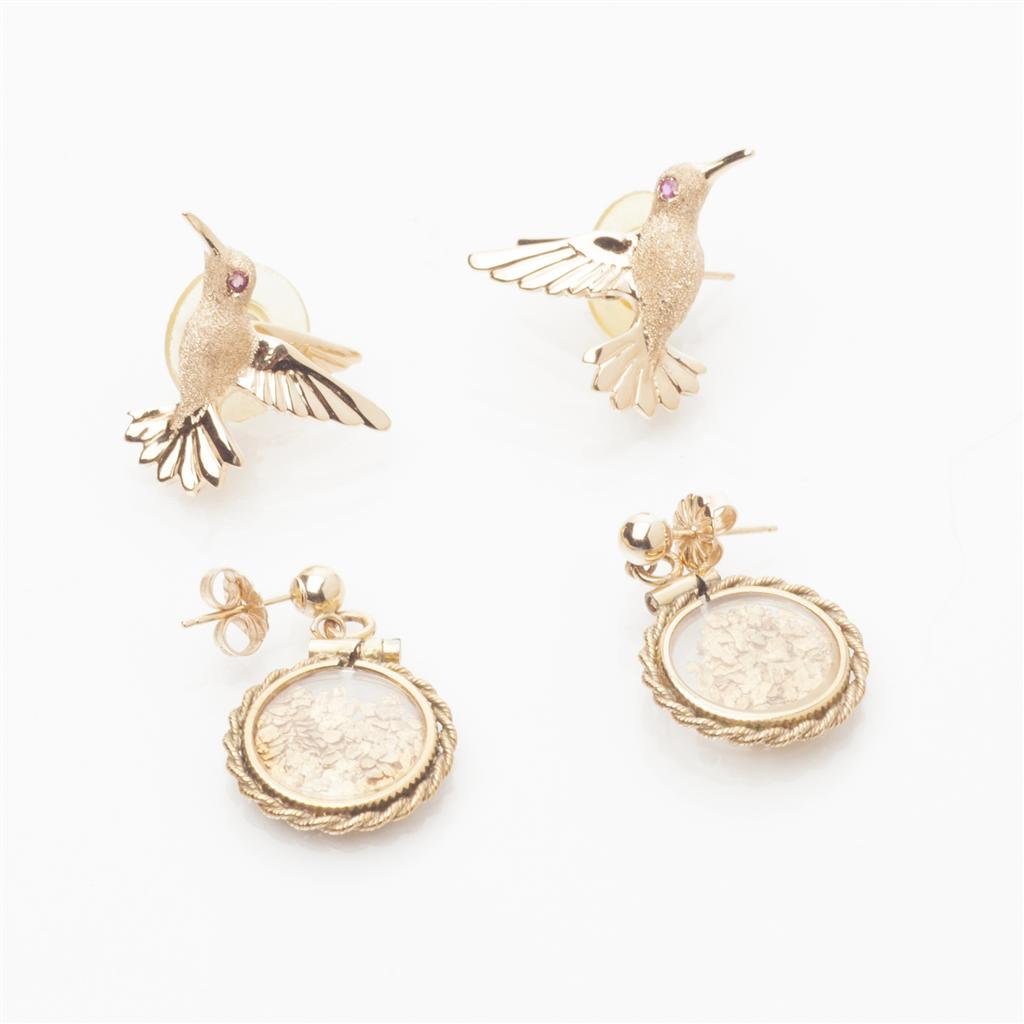 Appraisal: A pair of yellow metal hummingbird earrings stamped K naturalistically