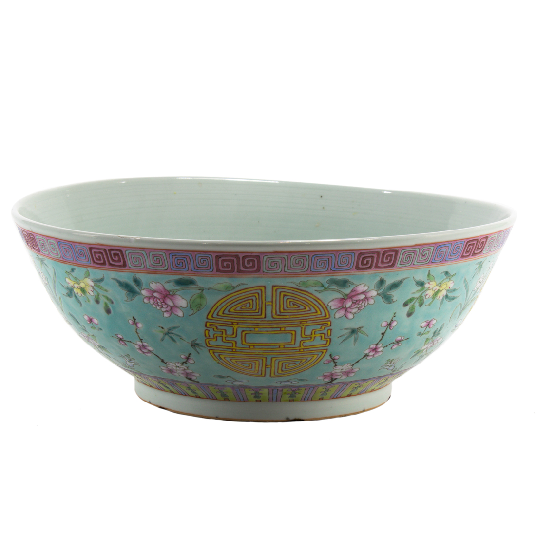 Appraisal: CHINESE FAMILLE ROSE PUNCH BOWL Chinese famille rose punch bowl