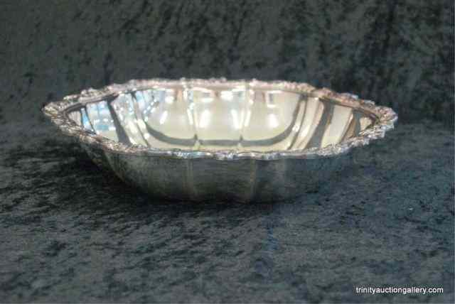 Appraisal: International Silverplate Countess Veg Bowl Produced by International Silver called