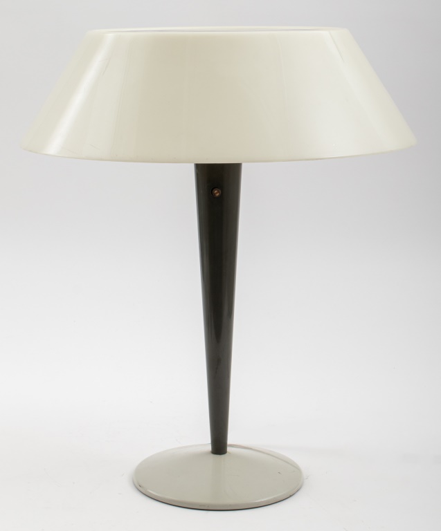 Appraisal: MID CENTURY LIGHTOLIER DIFFUSER TABLE LAMP Lightolier Mid-century modern table