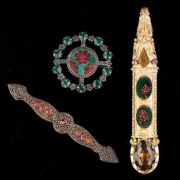 Appraisal: Czech Brooch Grouping A grouping of Czech rhinestone jewelry composed