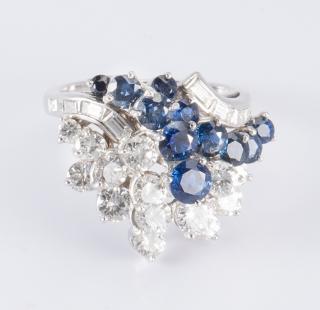 Appraisal: Platinum Diamond Sapphire Ring Platinum sapphire and diamond dinner ring