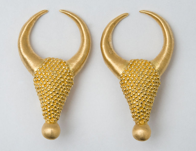 Appraisal: PAIR OF LALAOUNIS K GOLD EARCLIPS IN THE FORM OF