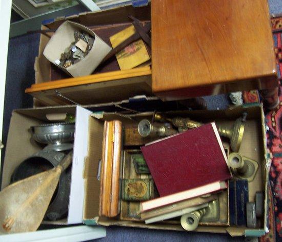 Appraisal: A quantity of sundries