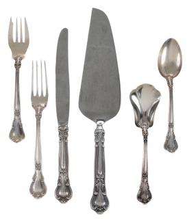 Appraisal: Gorham Chantilly Sterling Flatware Pieces American th century including eight