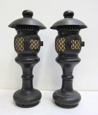 Appraisal: PAIR OF BRONZE JAPANESE GARDEN LANTERNS Heights inches