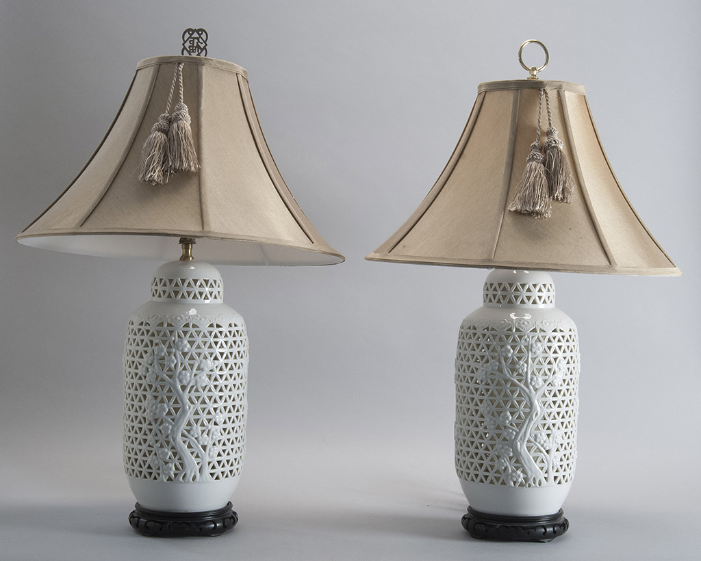 Appraisal: PAIR OF CHINESE BLANC DE CHINE PORCELAIN LAMPS In the