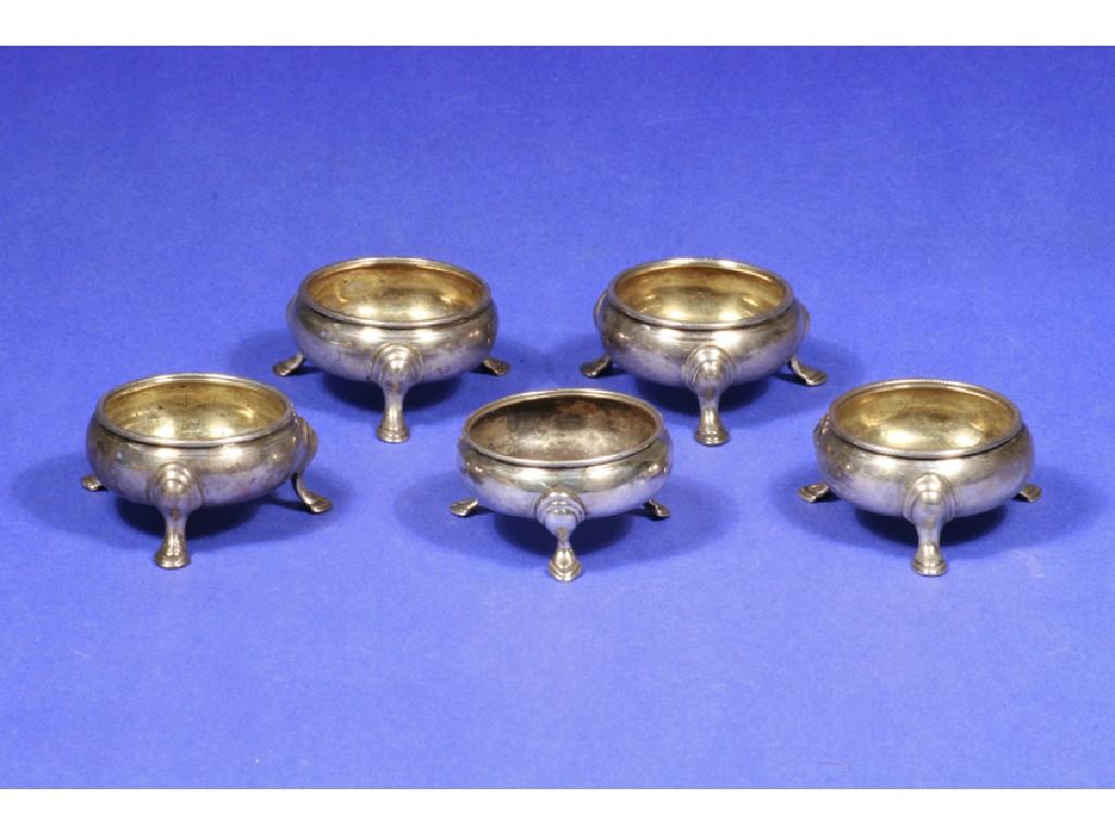 Appraisal: A SET OF FOUR VICTORIAN SCOTTISH SALTS of cauldron form