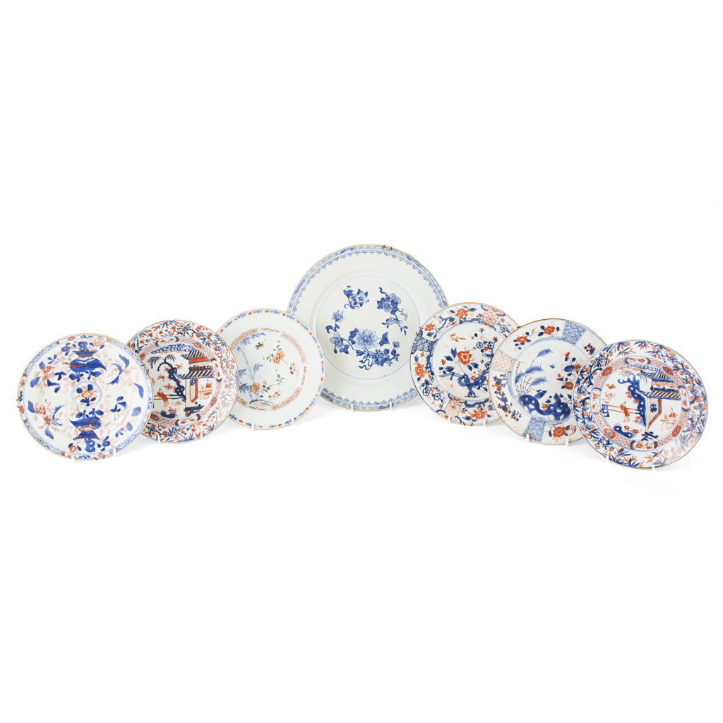 Appraisal: GROUP OF CHINESE PORCELAIN DISHES TH CENTURY comprising a charger