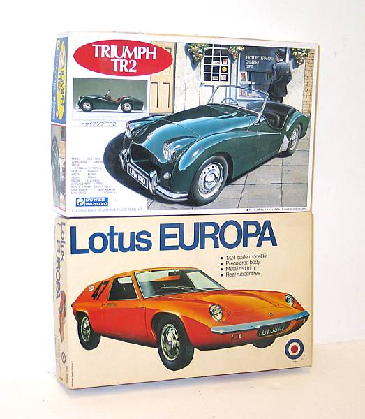 Appraisal: Sports car model kits Lot of plastic boxed model kits