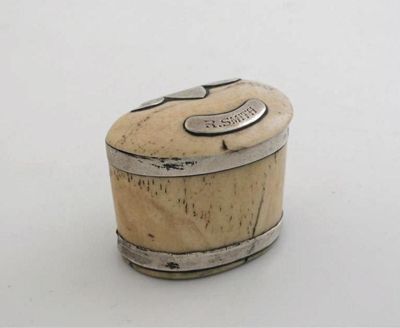 Appraisal: A th century mounted bone snuff mull the hinged cover