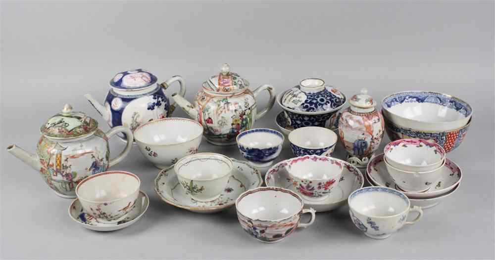 Appraisal: TWENTY CHINESE EXPORT TEA WARES LATE TH EARLY TH CENTURY