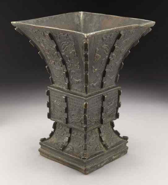 Appraisal: Chinese Qing bronze Gu vase ''H Circa - th -