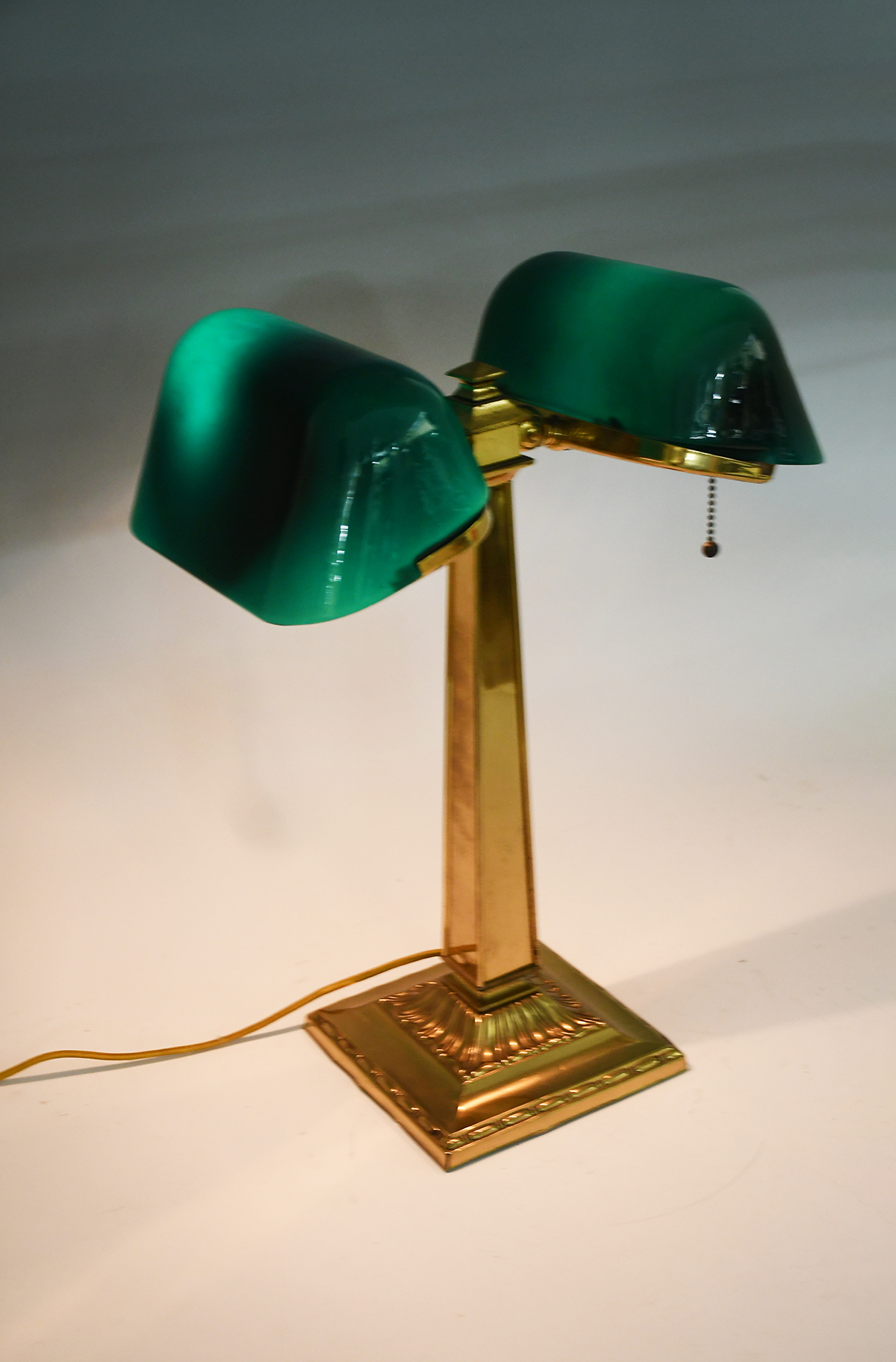 Appraisal: DOUBLE LIGHT EMERALITE DESK LAMP -light Emeralite desk lamp having