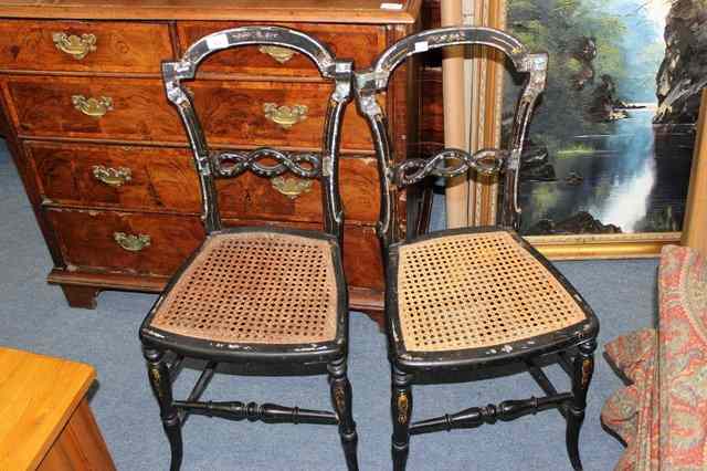 Appraisal: A QUANTITY OF MISCELLANEOUS FURNITURE to include a pair of