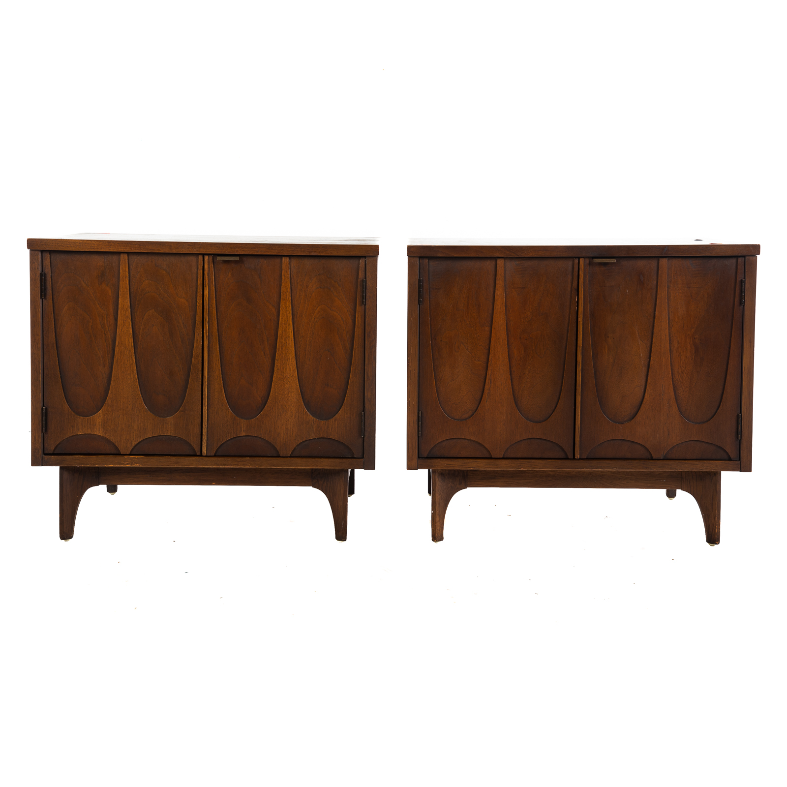 Appraisal: A PAIR OF BROYHILL BRASILIA STANDS Mid-century designed by Oscar