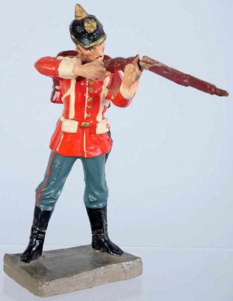 Appraisal: Elastolin British Grenadier mm Soldier This is one of a