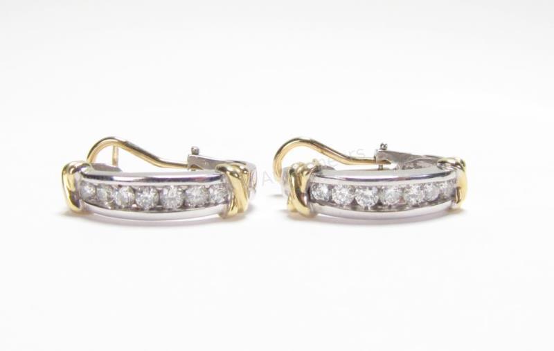 Appraisal: A pair of K white gold J hoop earrings each