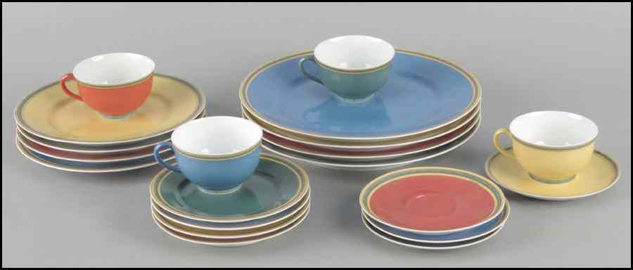 Appraisal: HERMES PORCELAIN DINNER SERVICE Toucans pattern comprised of four dinner