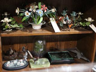 Appraisal: lot of English style decorative items lot of English style