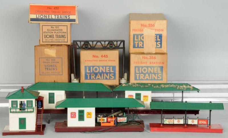 Appraisal: Lot of Lionel O-Gauge Accessories in OB Description Post-war Includes