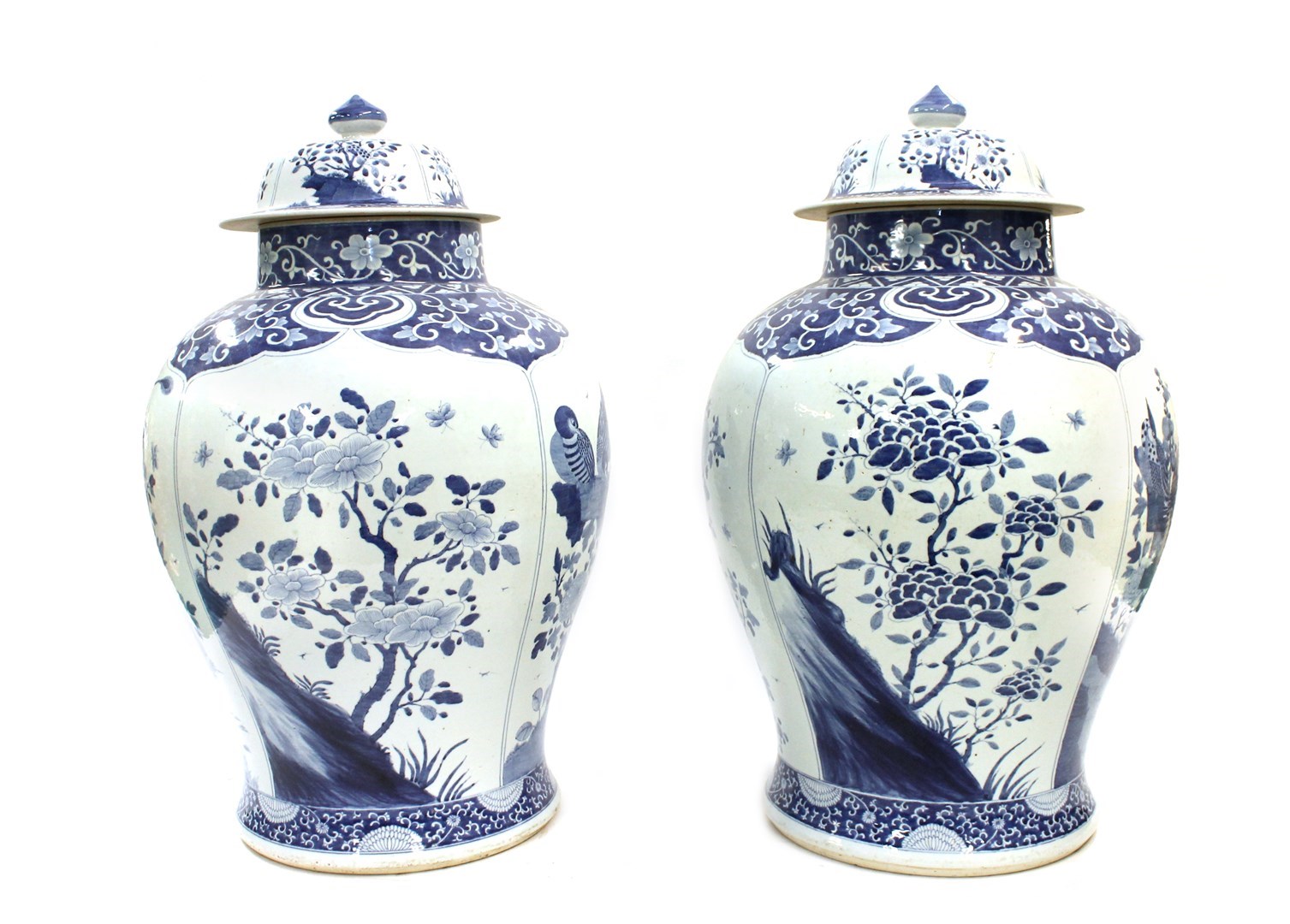 Appraisal: A massive pair of Chinese blue and white broad baluster