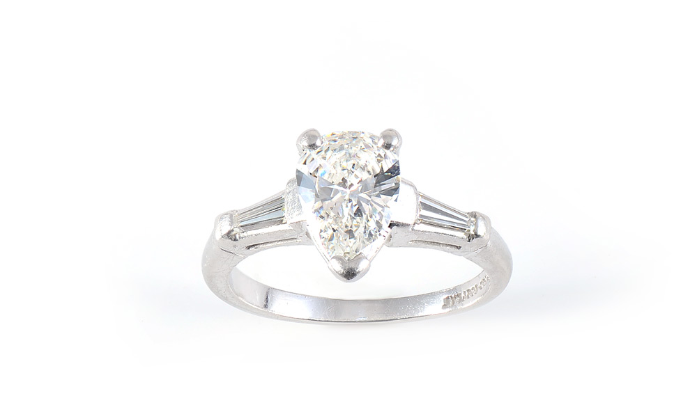 Appraisal: PLATINUM ART DECO CT DIAMOND SOLITAIRE Platinum engagement ring centering