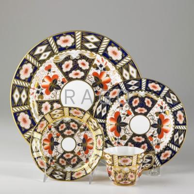 Appraisal: IMARI Thirty piece assembled set th c nine Royal Crown