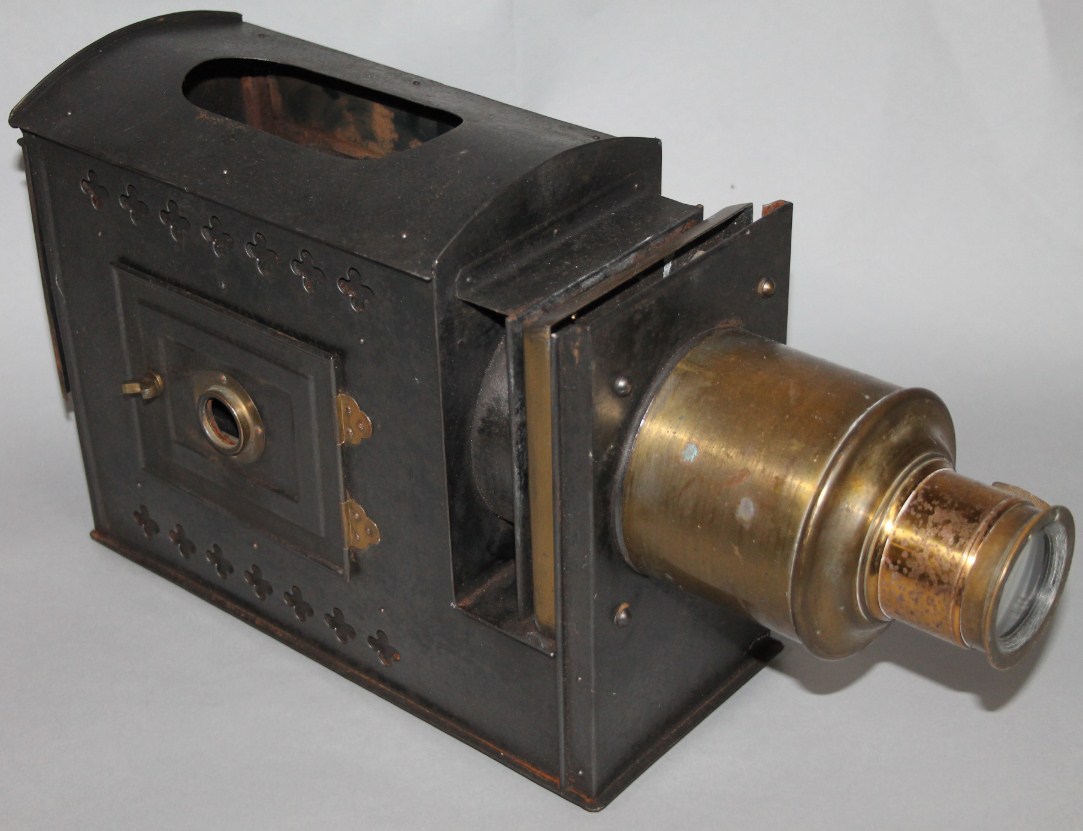 Appraisal: An early thC metal cased slide projector with articulated brass